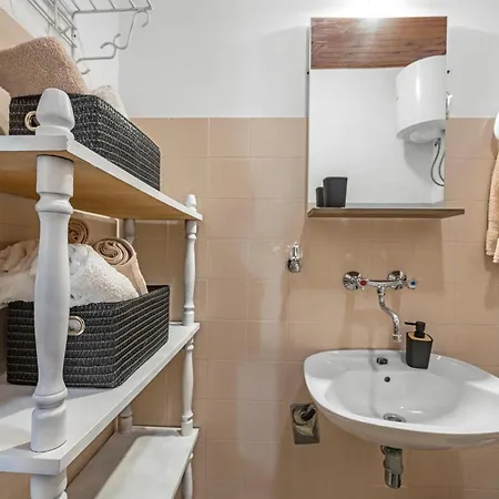 Cozy In With Wifi Zaton (Sibenik-Knin)